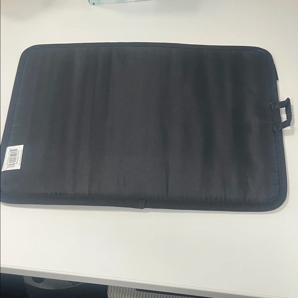 Black Organizer - Picture 2 of 3